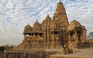 Templo Kandariya Mahadeva