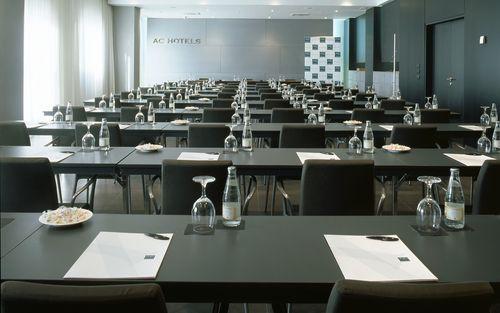 AC Hotel Forum Oviedo By Marriott