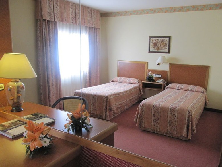 Hotel Cuatro Postes