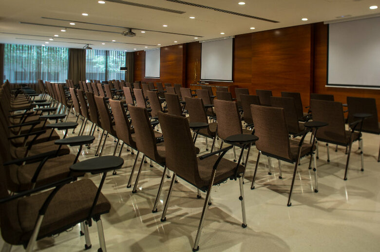 Renaissance Barcelona Hotel