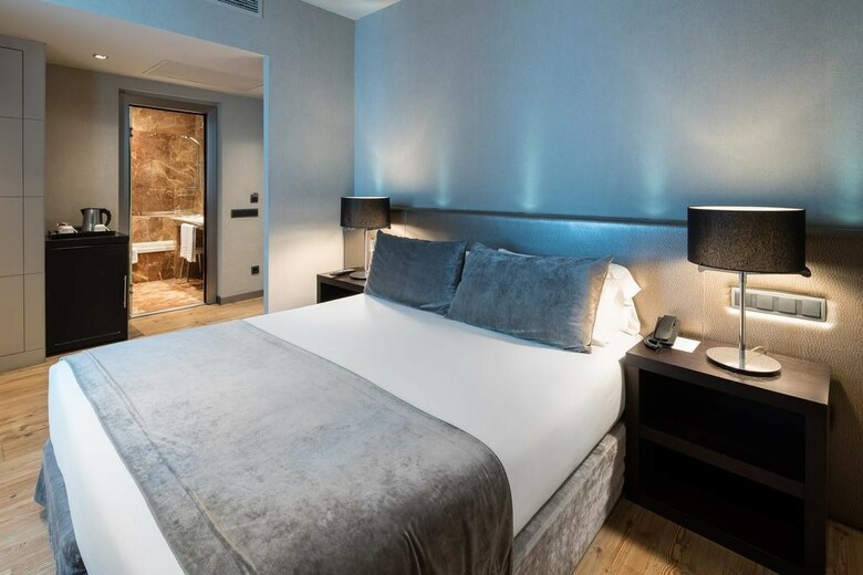 Hotel Catalonia Portal de L��ngel