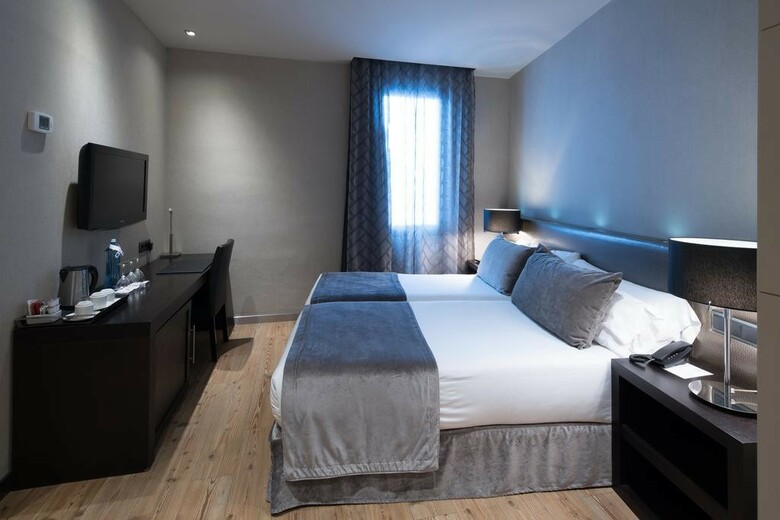 Hotel Catalonia Portal de L��ngel