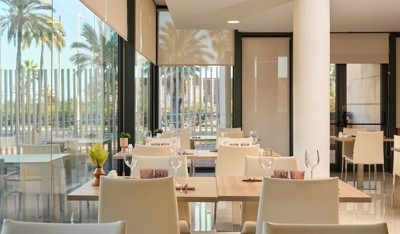 Hotel Catalonia Barcelona Beach