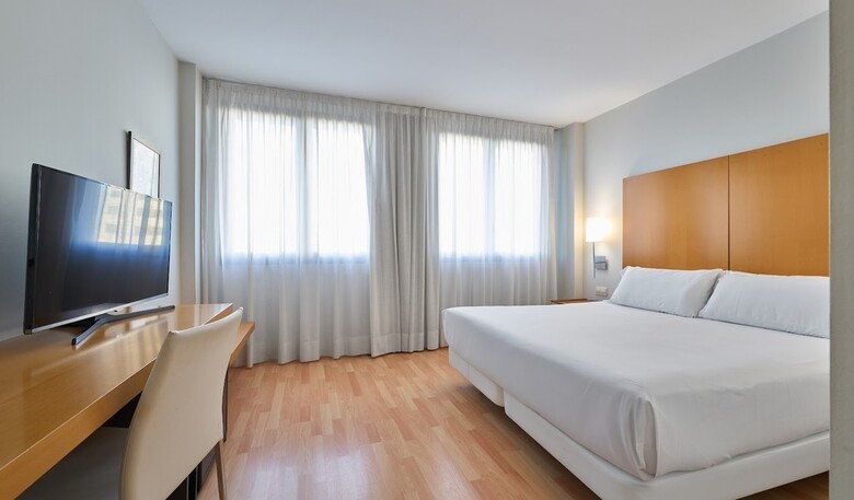 Hotel Catalonia Barcelona Beach