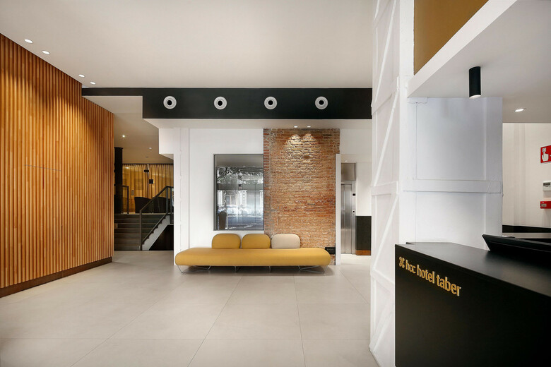 Hotel HCC Taber