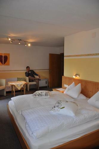 Hostal Haus Alpina