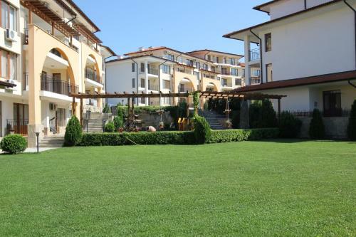 Arkite Holiday Apartments