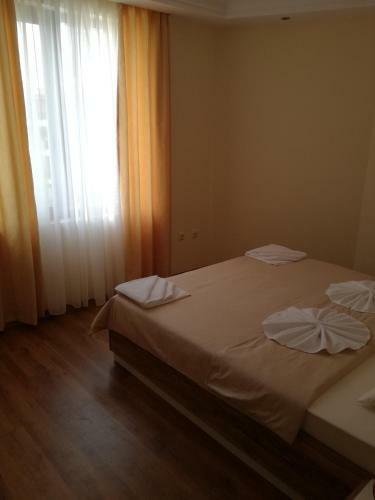 Golden Dunes Primorsko Apartments