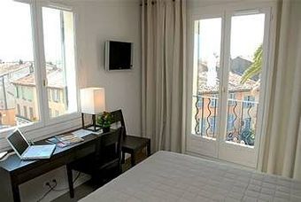 Hotel Bliss