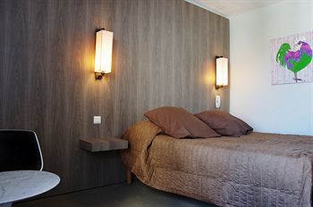 Hotel Bliss