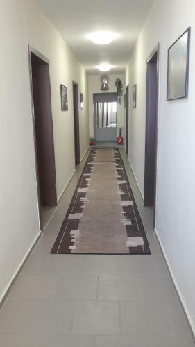 Hostal Guest Rooms Stoni