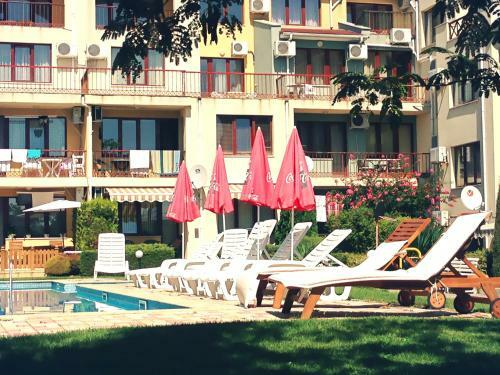 Varna Inn Sea Park Apartments