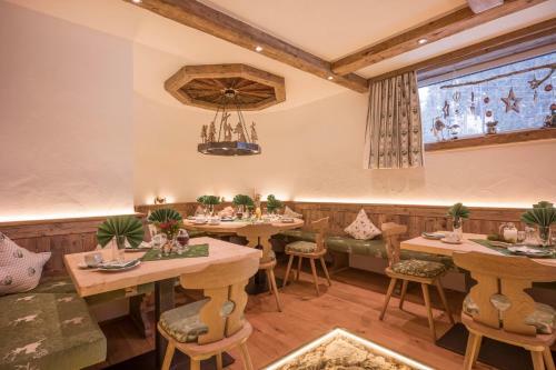 Bed & Breakfast G�stehaus H�lzl