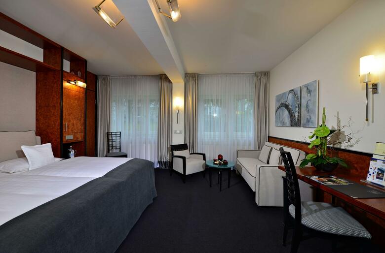 Best Western Premier Parkhotel Kronsberg