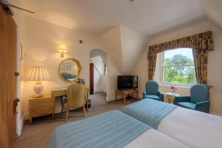Newton Hotel