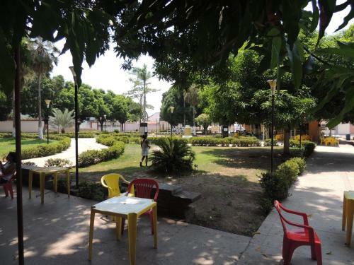 New Center Hotel