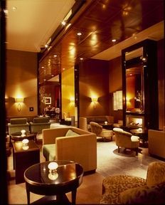 Hotel College