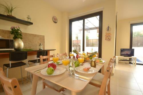 Kapparis Beach Villa 2