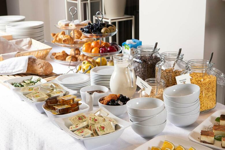Algirdas City Hotels
