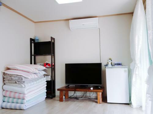 Hostal Yours Guesthouse In Tongyeong