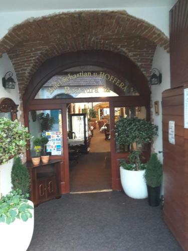 Hostal Hotel Sebastian U Hoffera