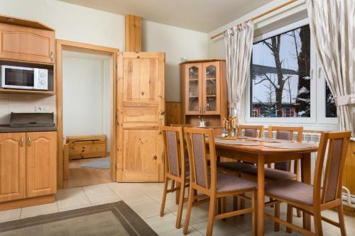 Albergue Apartments Zdiar