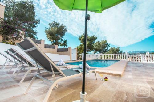 Abahana Villas Alosta