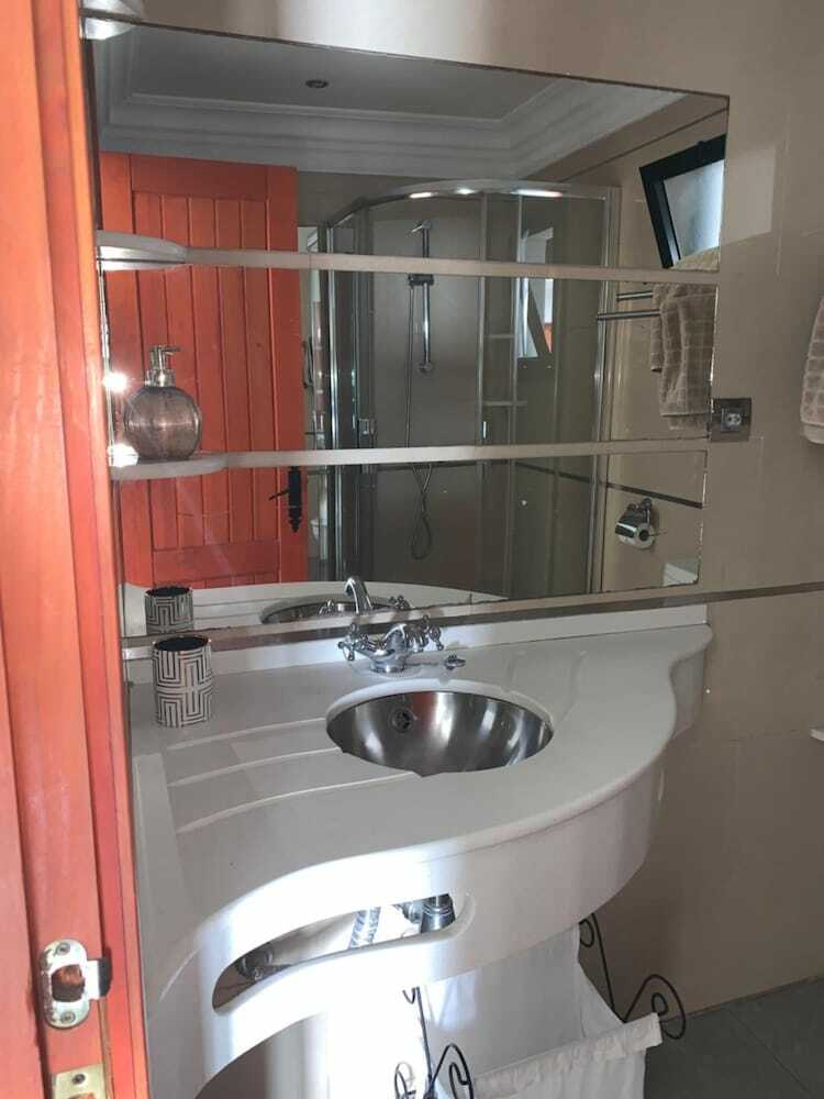 Apartamento Hof Van Holland Carihuela