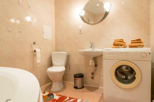 Parkers Boutique Apartments - Old Town Square