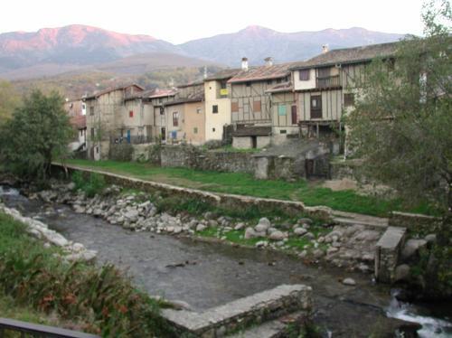 Albergue Turistico Valle Del Ambroz