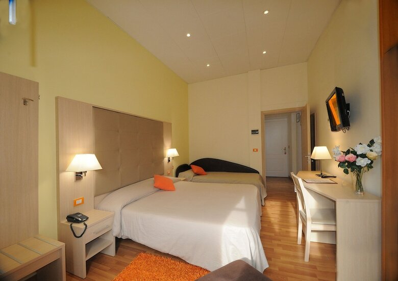 Hotel Alexander