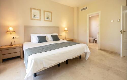 Apartment Avd. De Los Alisos Blq.