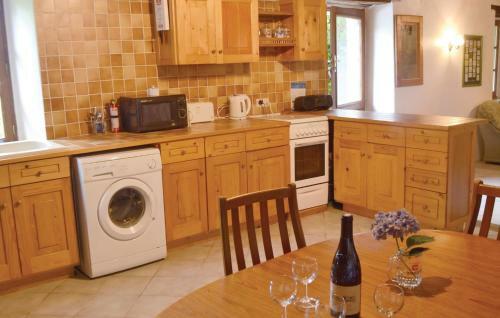 Holiday Home Rue De L'argoat N-672