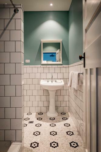 The North Sydney Hotel