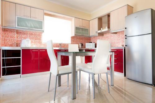 Kronos Villas