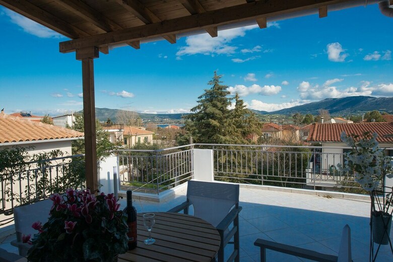 Regalo Apartments