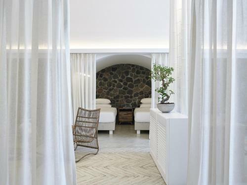 Amor Hideaway Villas