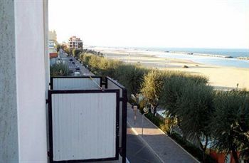 Hotel Sacramora