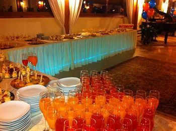 Redebora Hotel