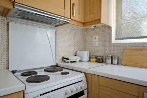 Kostas Cozy Apartment II