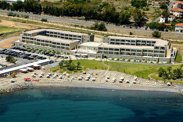 Hotel Aregai Marina