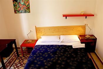 Bed & Breakfast Galilei Guest House