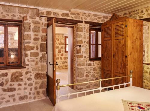 Helios Garden Boutique Apartments