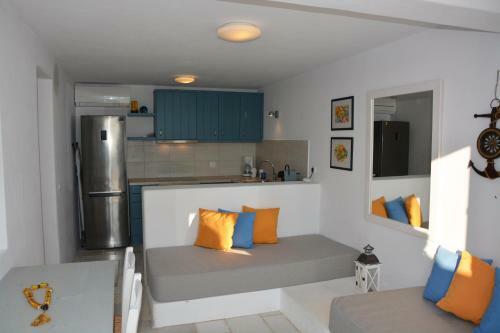 White Blue Houses & Apartments Paros