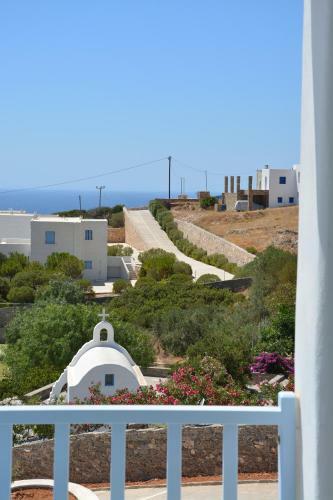 White Blue Houses & Apartments Paros