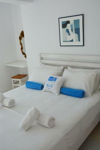 White Blue Houses & Apartments Paros