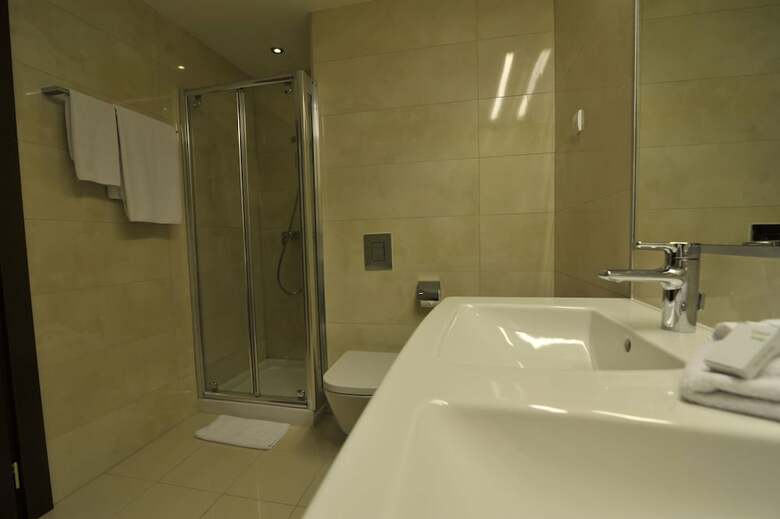 Hotel Holiday Inn Skopje