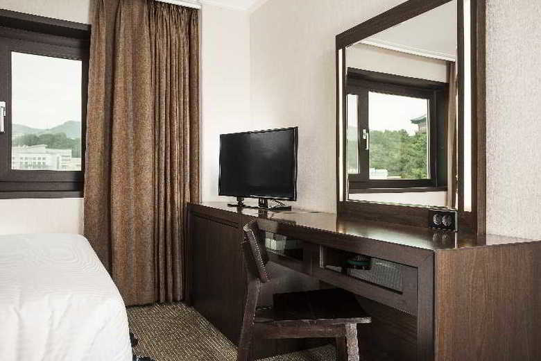 Hotel Busan Tourist