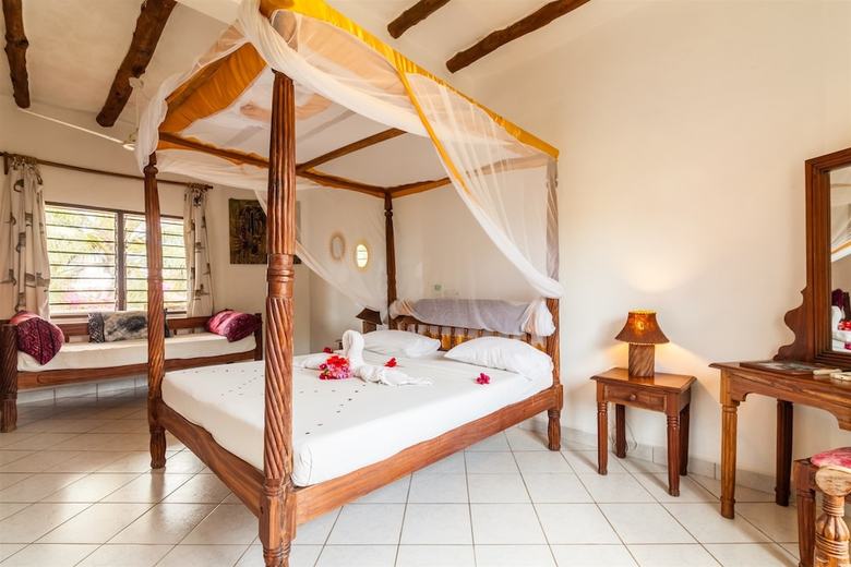 Hotel Lily Palm Resort