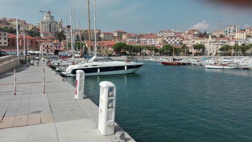 Apartamento Case Vacanze Borgo Marina